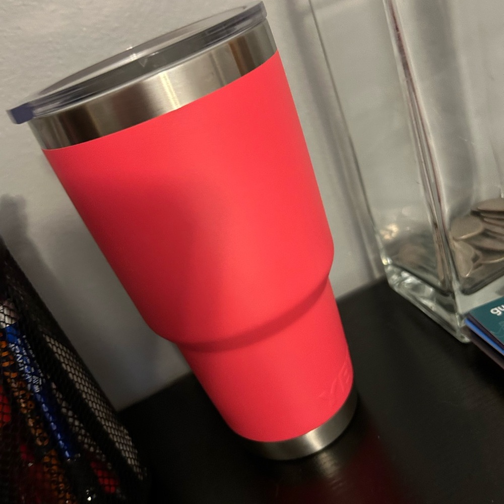 YETI …. 30 oz